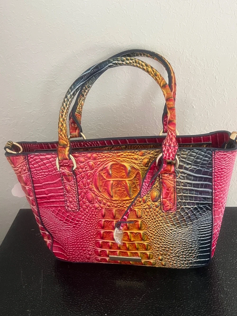 Croc-Embossed Gradient Tote Bag - Multicolor - Picture 1 of 7